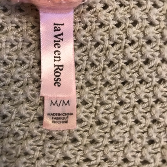 Bralette in size Medium- Never Worn - Picture 4 of 4